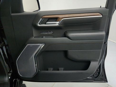 Used 2023 Chevrolet Silverado 1500 High Country AWD/4WD image 28