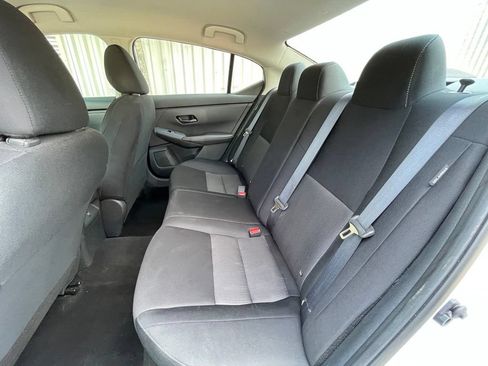 Used 2025 Nissan Sentra SV FWD image 25