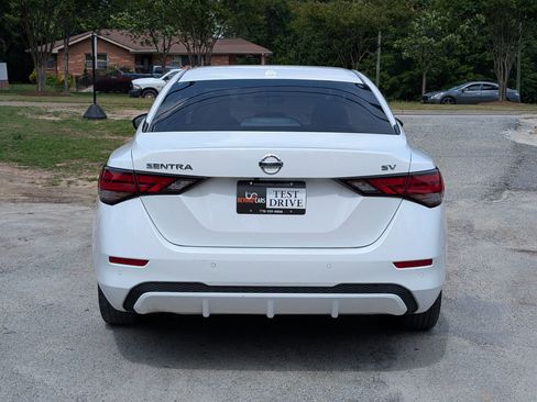 Used 2022 Nissan Sentra SV FWD image 5