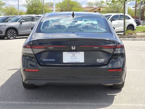 Certified 2023 Honda Accord LX image 14