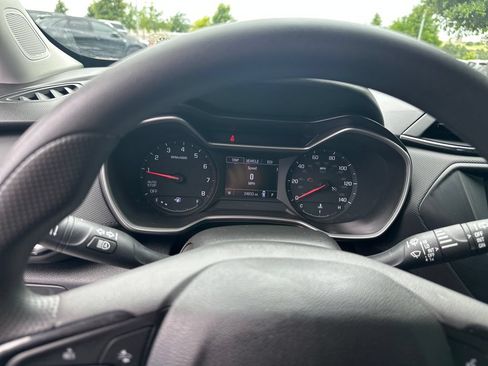 Used 2021 Chevrolet TrailBlazer LS FWD image 26