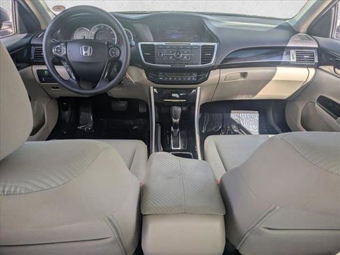 Used 2017 Honda Accord LX image 15