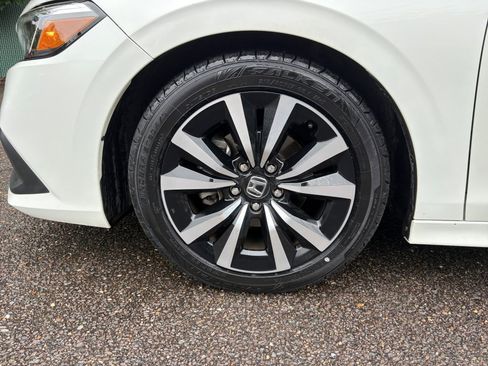 Used 2024 Honda Civic EX image 27