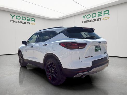 Used 2023 Chevrolet Blazer LT AWD/4WD image 10