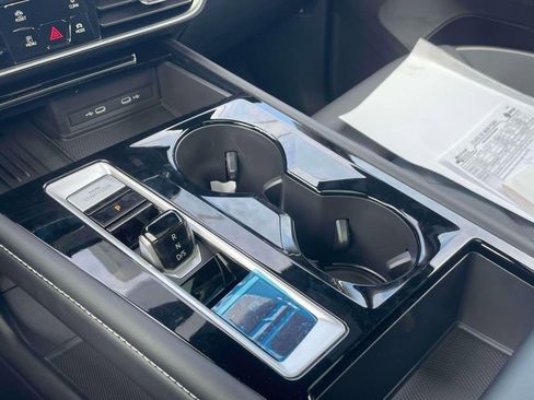 New 2026 Volkswagen Atlas Cross Sport SEL Premium R-Line image 29