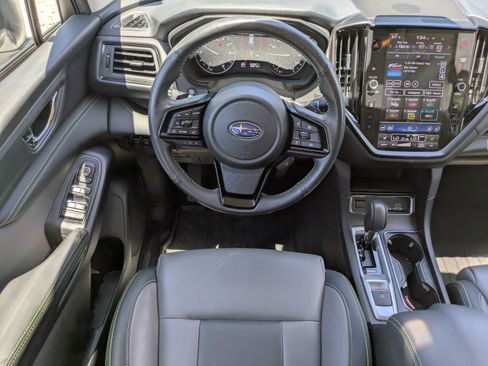 Certified 2024 Subaru Ascent Onyx Edition AWD/4WD image 17