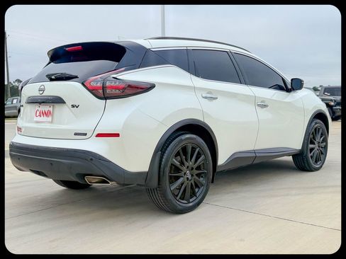 Used 2023 Nissan Murano SV w/ SV Midnight Edition Package FWD image 11