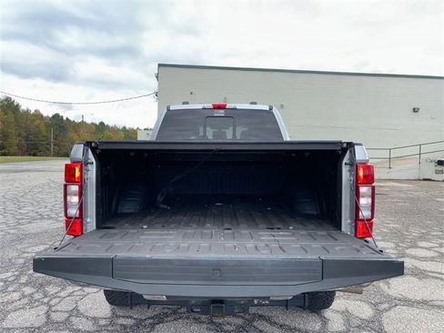 Used 2021 Ford F250 Lariat w/ Lariat Ultimate Package image 17