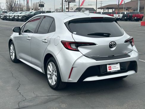 Certified 2023 Toyota Corolla SE image 3