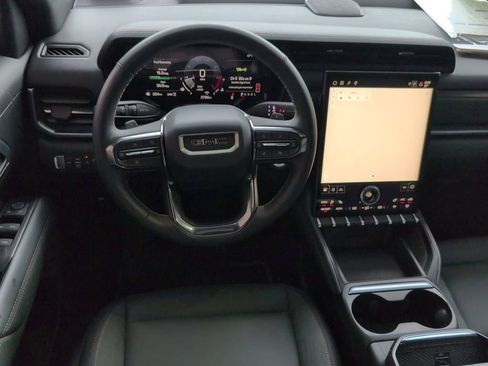 Certified 2026 GMC Terrain AT4 AWD/4WD image 12