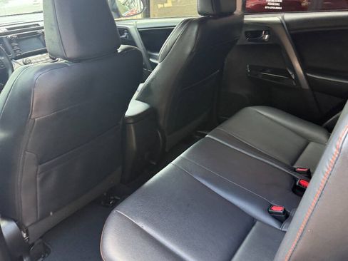 Used 2017 Toyota RAV4 SE w/ Power Extra Value Package AWD/4WD image 14