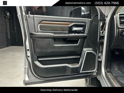 Used 2022 RAM 2500 Laramie image 32