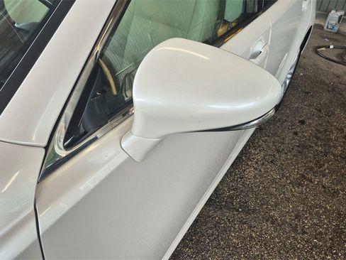 Used 2017 Lexus ES 350 w/ Premium Package image 14