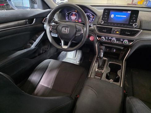 Used 2018 Honda Accord LX image 14
