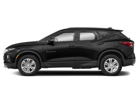 Used 2022 Chevrolet Blazer LT w/ Midnight/Sport Edition FWD image 3