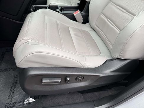 Used 2022 Honda CR-V EX-L image 13