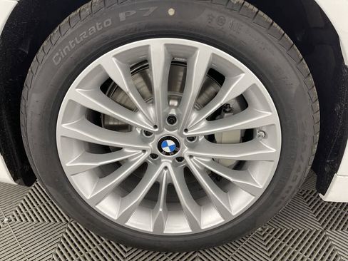 Certified 2023 BMW 530i xDrive w/ Premium Package image 8