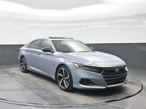 Used 2022 Honda Accord Sport image 9