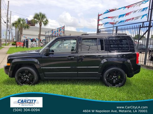 Used 2015 Jeep Patriot Sport w/ Power Value Group FWD image 5