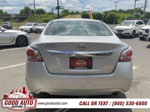Used 2015 Nissan Altima 2.5 S w/ Power Driver Seat Package FWD image 6