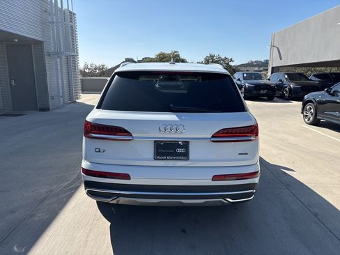 Used 2023 Audi Q7 3.0T Prestige w/ Prestige Package image 7