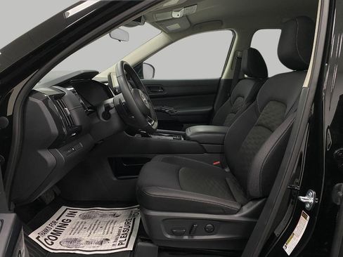 Certified 2024 Nissan Pathfinder SV AWD/4WD image 55