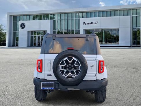 Used 2025 Ford Bronco Outer Banks AWD/4WD image 5
