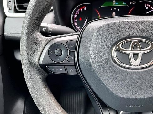 Certified 2023 Toyota RAV4 LE image 23
