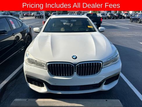 Used 2016 BMW 750i xDrive AWD/4WD image 11