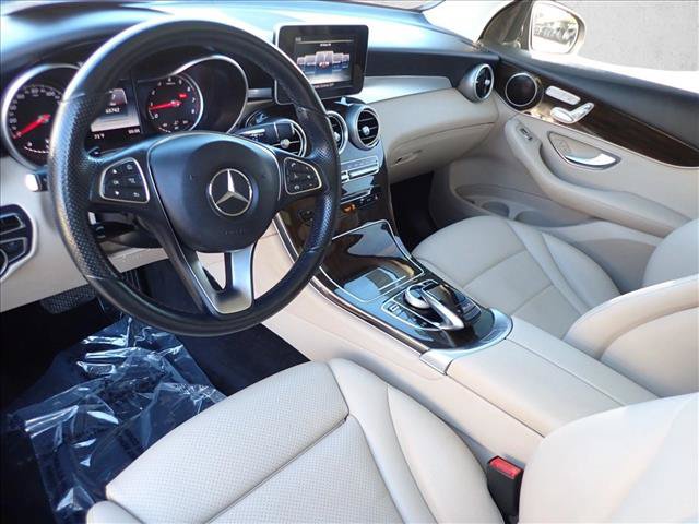 Used 2016 Mercedes-Benz GLC 300 4MATIC image 11