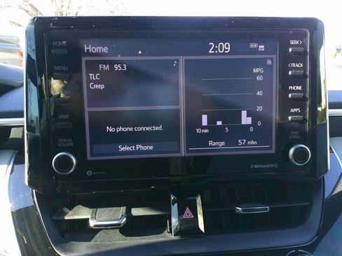 Used 2022 Toyota Corolla SE image 22