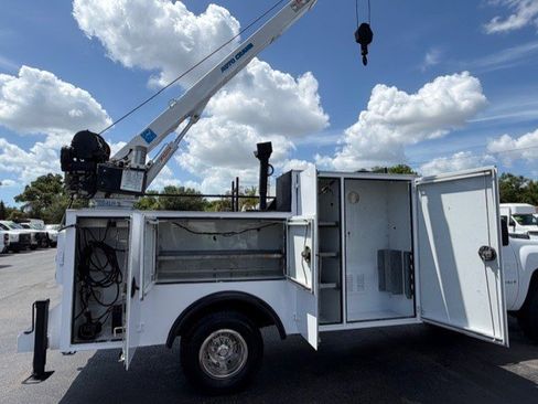 Used 2007 Chevrolet Silverado 3500 W/T image 13