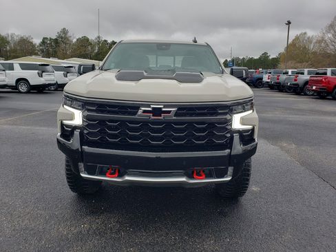 New 2026 Chevrolet Silverado 1500 ZR2 w/ LPO, Dark Essentials Package image 7