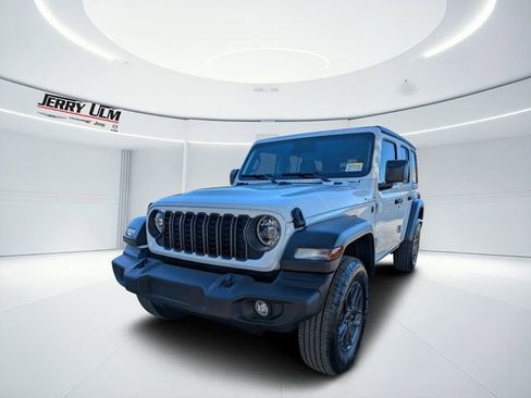 New 2026 Jeep Wrangler Unlimited Sport AWD/4WD image 6