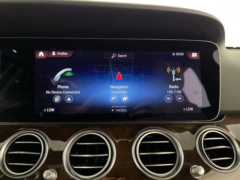 Used 2022 Mercedes-Benz E 450 4MATIC Sedan image 18