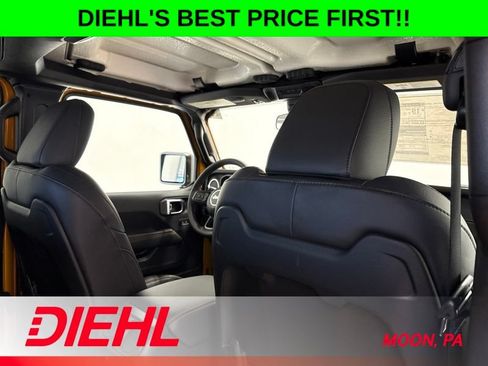 New 2026 Jeep Gladiator Sport AWD/4WD image 12