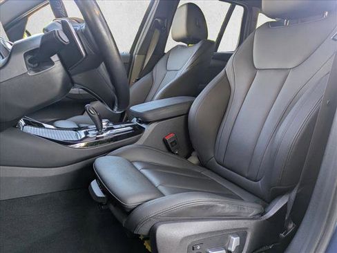 Used 2021 BMW X3 xDrive30e w/ Premium Package image 17