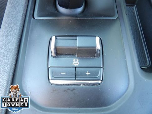 Used 2025 GMC Sierra 1500 AT4 w/ AT4 Premium Package image 25