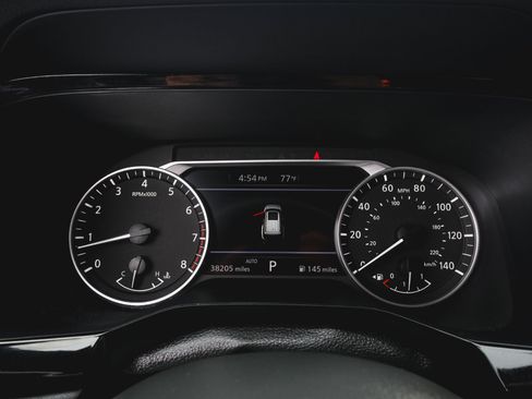 Used 2023 Nissan Pathfinder Rock Creek AWD/4WD image 21