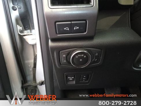 Used 2019 Ford F150 XLT w/ Equipment Group 302A Luxury AWD/4WD image 16