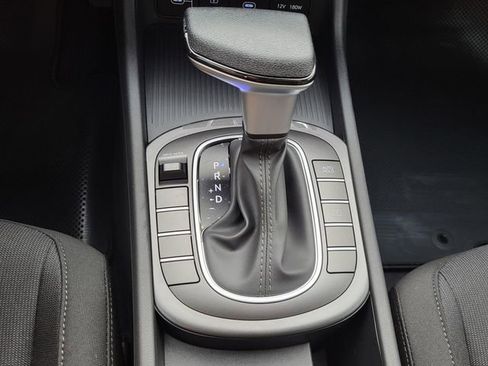 New 2026 Hyundai Kona SE image 18