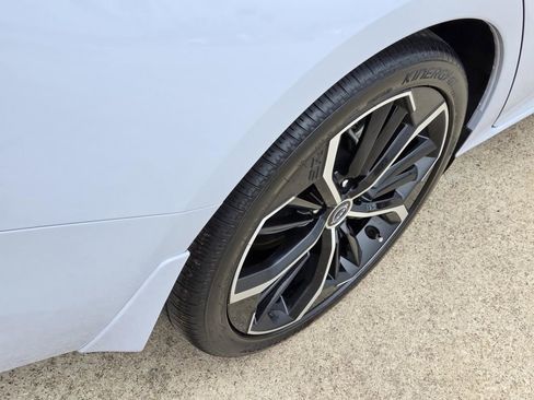 Used 2023 Nissan Altima 2.5 SR w/ SR Premium Package FWD image 8