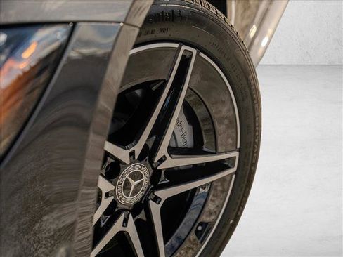 Certified 2022 Mercedes-Benz C 300 4MATIC Sedan image 11