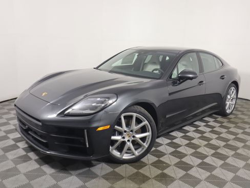 New 2026 Porsche Panamera image 1