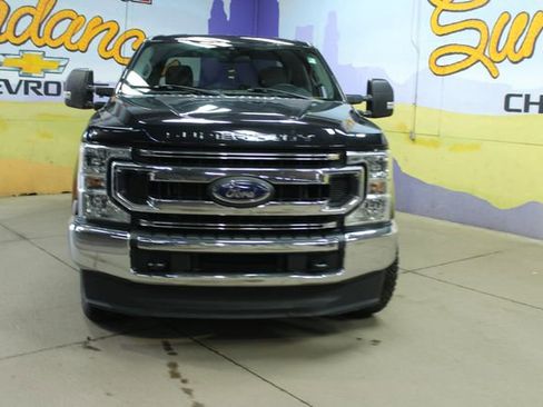 Used 2022 Ford F250 XLT image 3