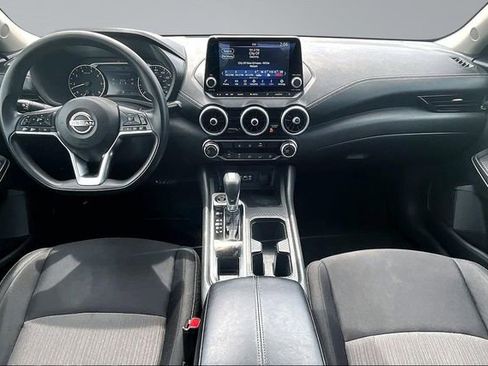 Used 2024 Nissan Sentra SV FWD image 7