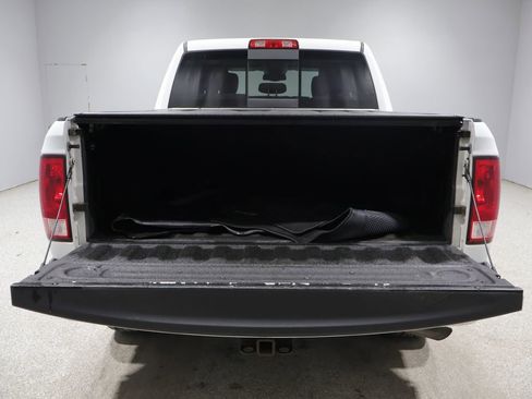 Used 2018 RAM 1500 Big Horn AWD/4WD image 4
