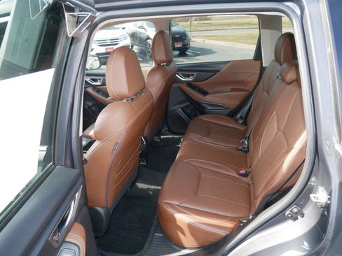 Used 2020 Subaru Forester Touring w/ Popular Package #2 image 10