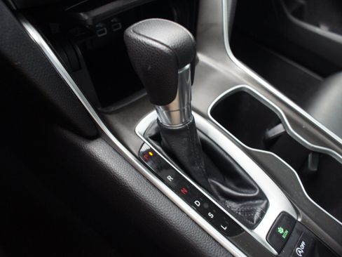 Used 2021 Honda Accord LX image 11