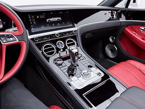 Used 2020 Bentley Continental GT AWD/4WD image 70